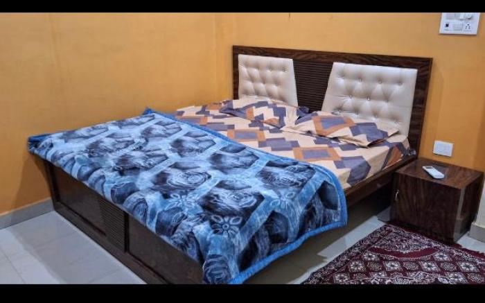 JK ROYAL PALACE AND LODGE