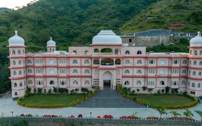 Kumbhalgarh Fort Resort-Pure Veg, Kumbhalgarh