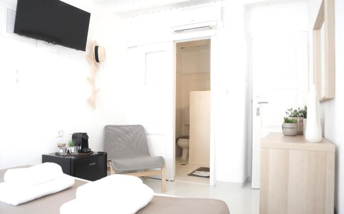 Whitelist Studio 3 in Mykonos Town