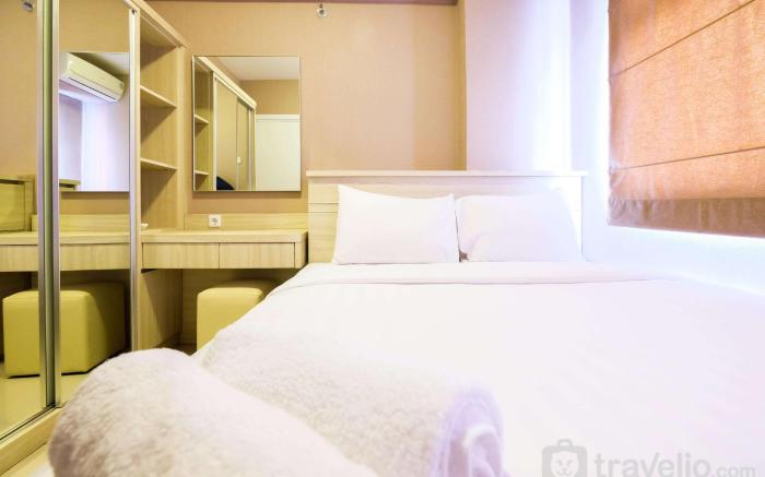 Apt 2BR Green Pramuka Access to Mall By Travelio