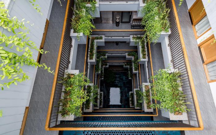 Lahome Boutique Villa and Apartment