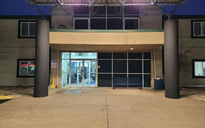 Modern Stay 39 Lakeview By OYO Minonk