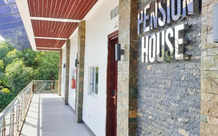MJ Pension House