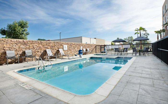 Fairfield by Marriott Inn & Suites Chino