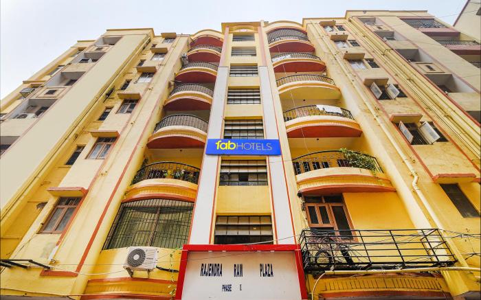 FabHotel Maadhavam Residence
