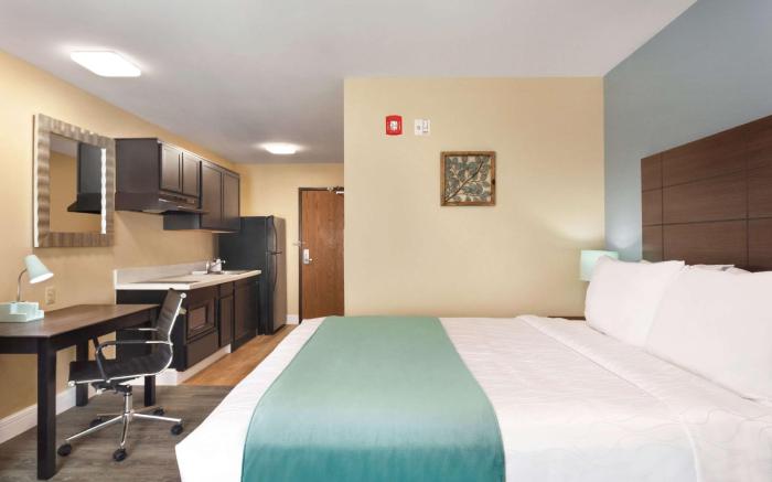 Hawthorn Extended Stay by Wyndham Saint Robert
