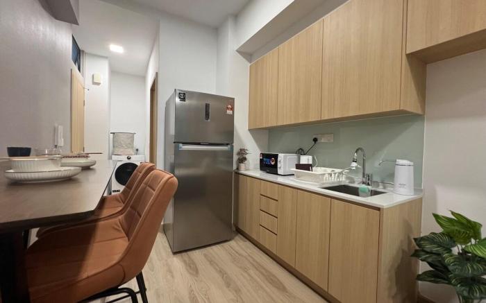 Studio KLCC View 50mMall Monorail Rooftop pool FW3