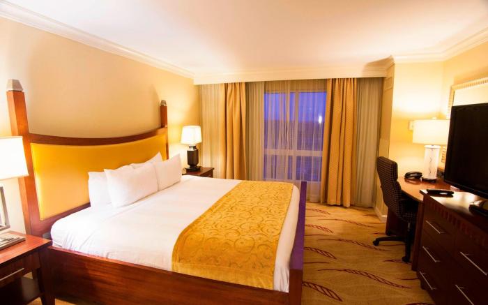 Macon Marriott City Center