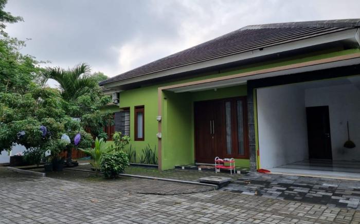 Vila Kebon Tebu