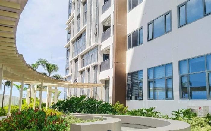 The Mactan Newtown 1BR w/ 3BedsPool Access