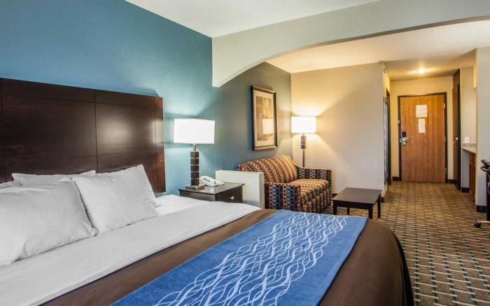Comfort Inn Lees Summit @ Hwy 50 & Hwy 291
