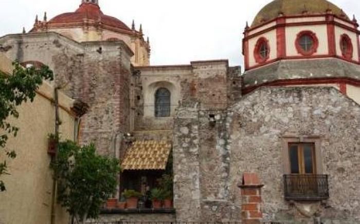 El Alcazar