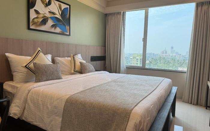 HOTEL MUMBAI HOUSE VALNAI MALAD