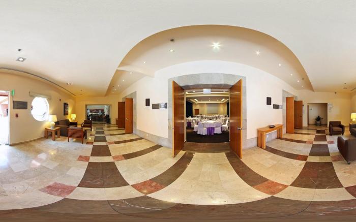 Fiesta Inn Cuernavaca