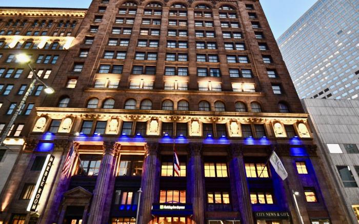Holiday Inn Express Cleveland Downtown By IHG