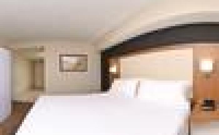 Holiday Inn Express Hotel & Suites Bonita Springs By IHG