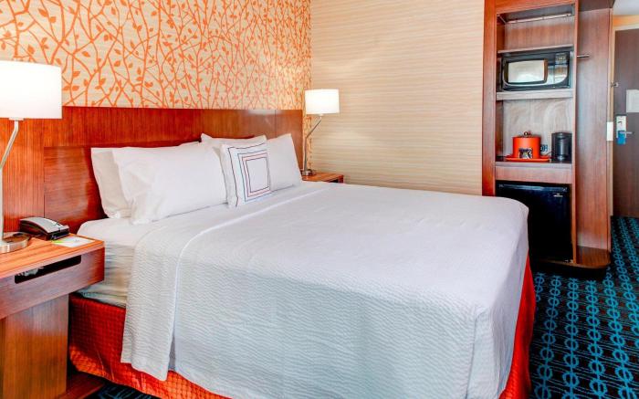 Fairfield by Marriott Inn & Suites Cape Cod Hyannis