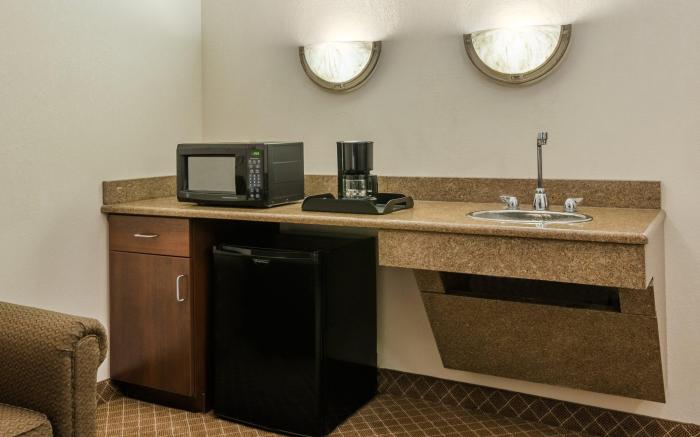 Holiday Inn Express Hotel & Suites Rochester Webster By IHG
