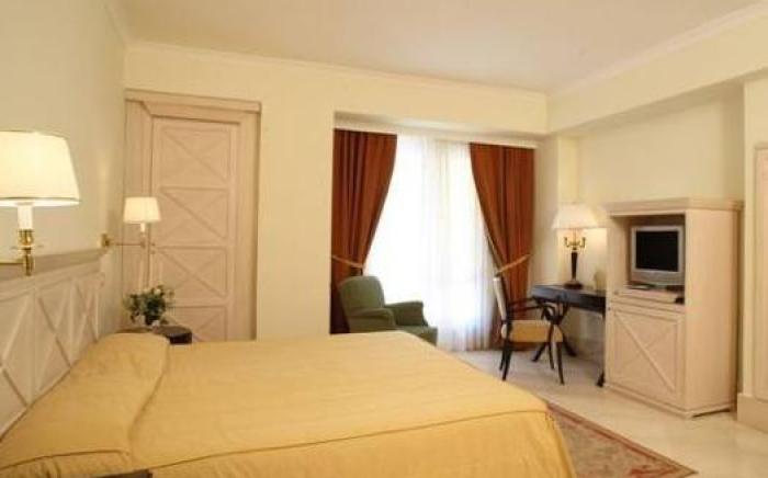 Hotel Lido degli Scogli