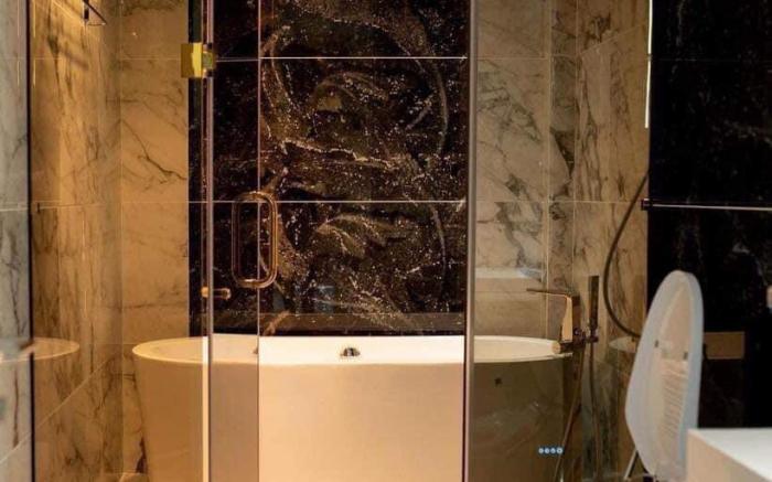 DELUXE VILLA 4 phòng ngủ 5 giường lớn trung tâm tp