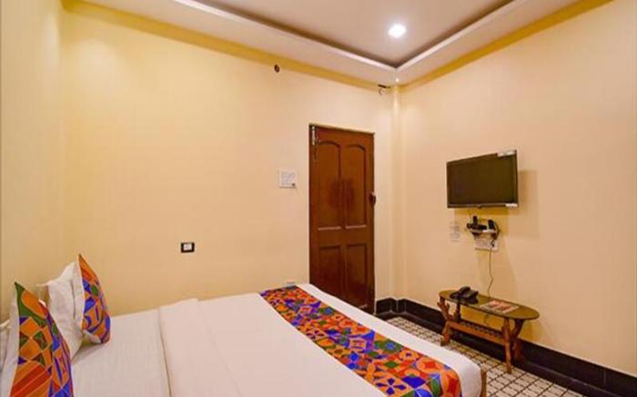 FabHotel Golden Imperial