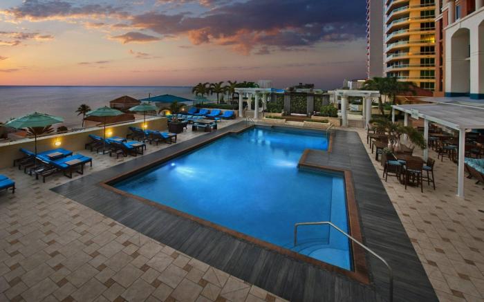 Marriott's BeachPlace Towers
