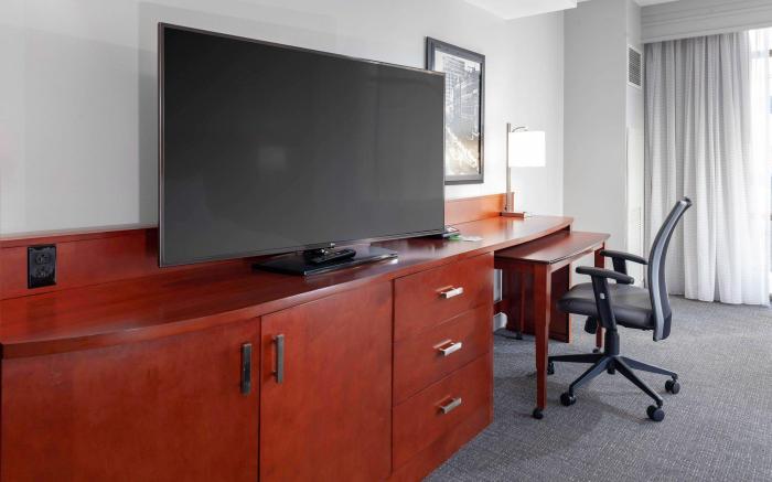 Courtyard by Marriott Memphis Downtown