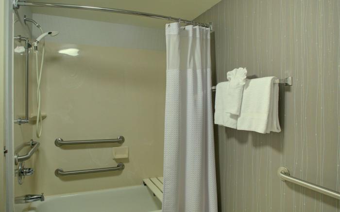 Courtyard by Marriott Richmond Chester