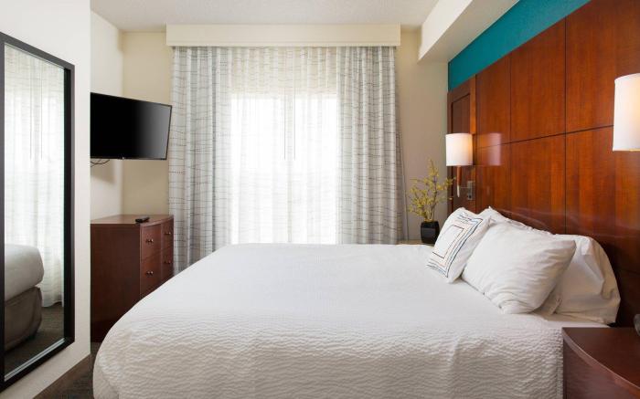 Residence Inn by Marriott Kansas City Airport