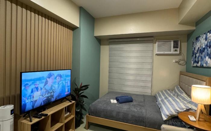 Cozy-Sunset View Studio Unit