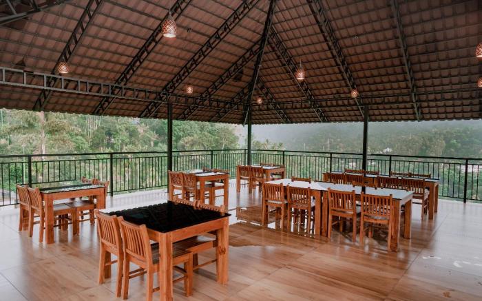 Misty Dale Munnar Resort & Spa