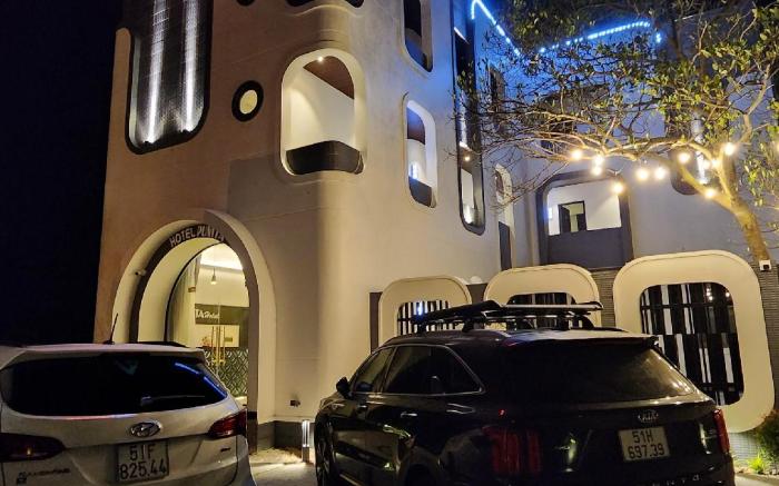 Punita Hotel
