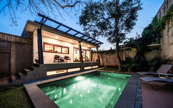 Beautiful 1BR Villa W/ Pool & Cinema Entertainment