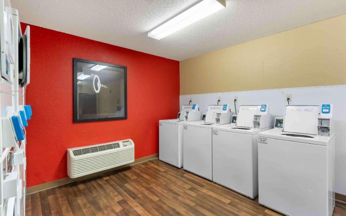 Studio 6 Extended Stay Minneapolis  Airport  Eagan   MN