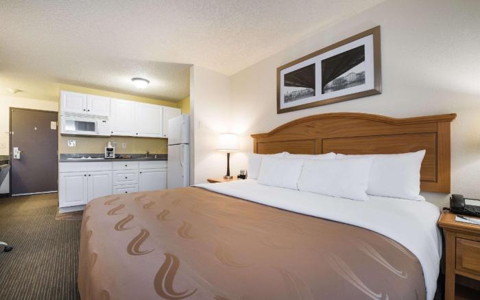 Quality Inn & Suites Silverdale Bangor-Keyport