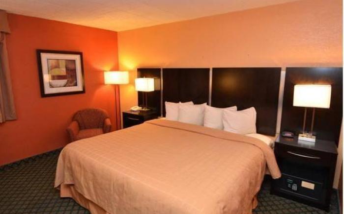 Baymont by Wyndham Scranton Dunmore