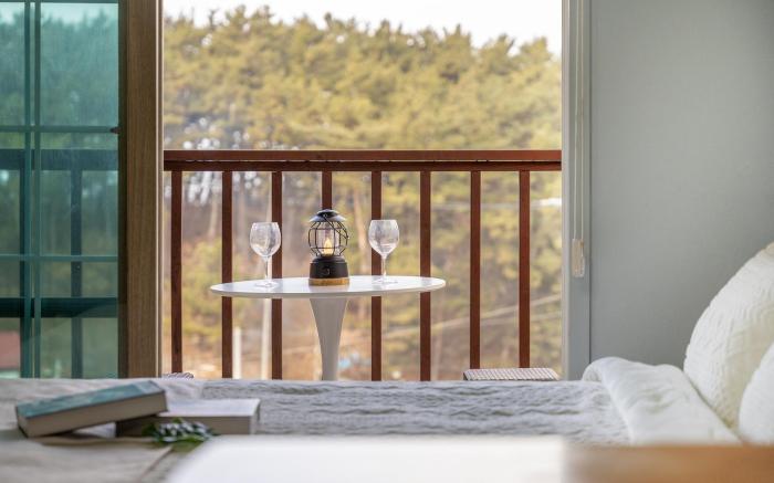Taean Atirans Beach Pension