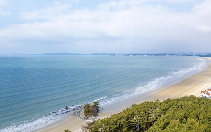 Taean Atirans Beach Pension