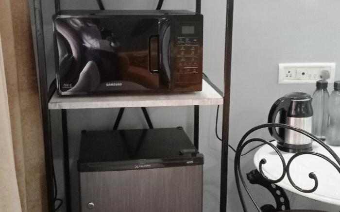 1 Bedroom Apt near Airport