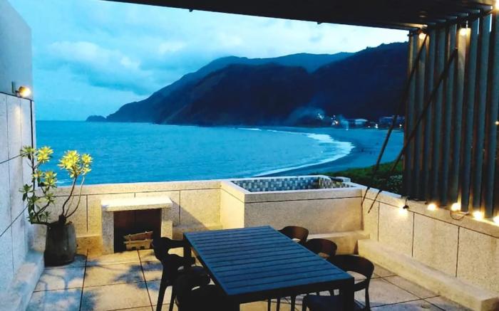 Loverbay Villa Double Room with Sea View