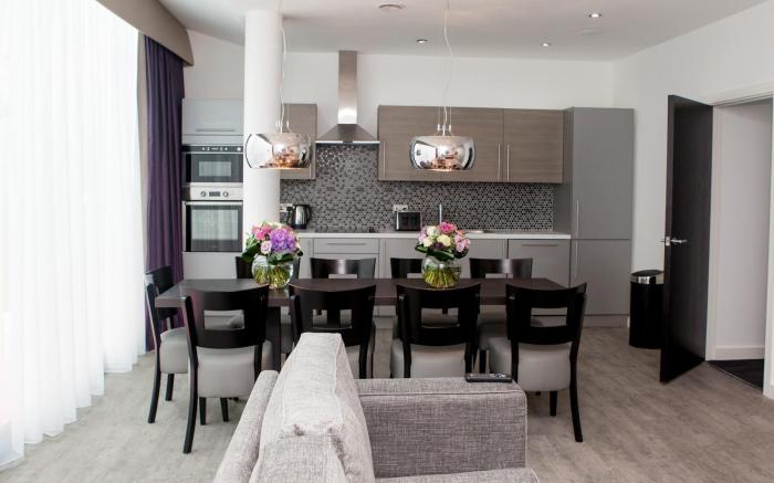 EPIC Apartments Seel Street