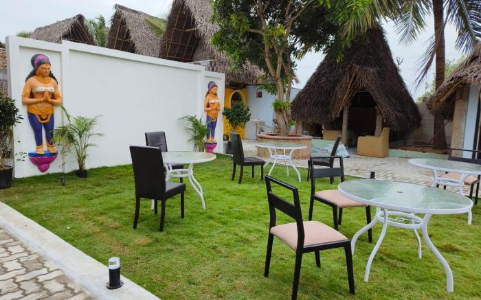 Paradise Hidden Beach Cottage 