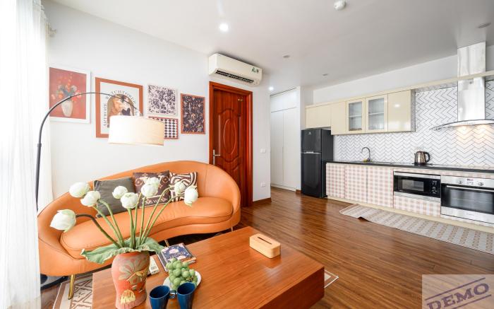 Paradise Suite Hotel Au Co - Tay Ho Lake