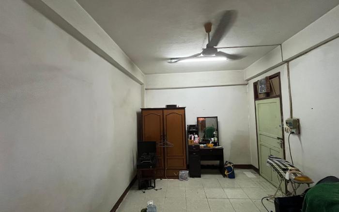 Simueang Flat 