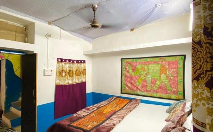 Mirvana Guest House & Camel safari
