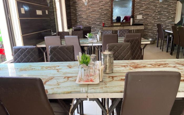 HOTEL DAYAL INTERNATIONAL