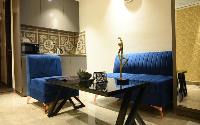 CLASSY CASTLE I STUDIO APARTMENT I ZIRAKPUR