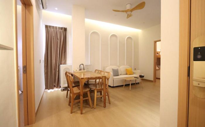 Casabella 301 2BEDROOM BCSA2 Grand Batam Penuin 3F