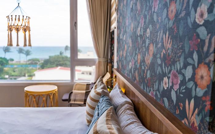 Jasmine Studio close to the night market