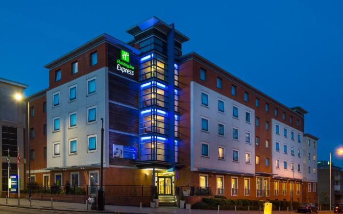 Holiday Inn Express Stevenage By IHG